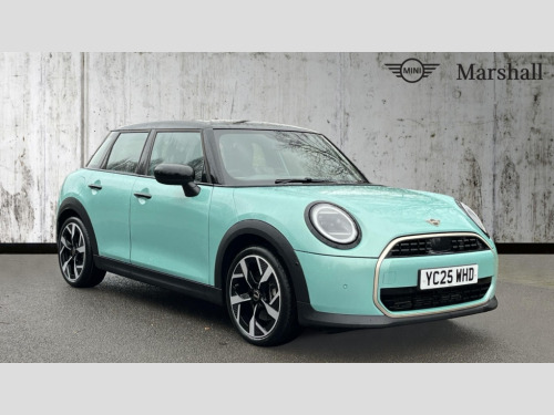 MINI Cooper  COOPER 1.5 C Exclusive 5dr Auto 
