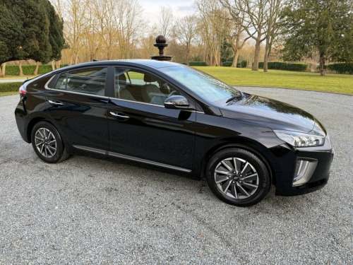 Hyundai IONIQ  38.3kWh Premium Hatchback 5dr Electric Auto (136 p