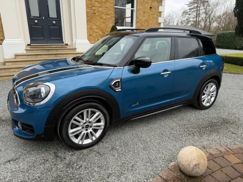 MINI Countryman  2.0 Cooper S Exclusive SUV 5dr Petrol Auto ALL4 Eu