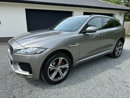 Jaguar F-PACE  3.0 D300 V6 S SUV 5dr Diesel Auto AWD Euro 6 (s/s)