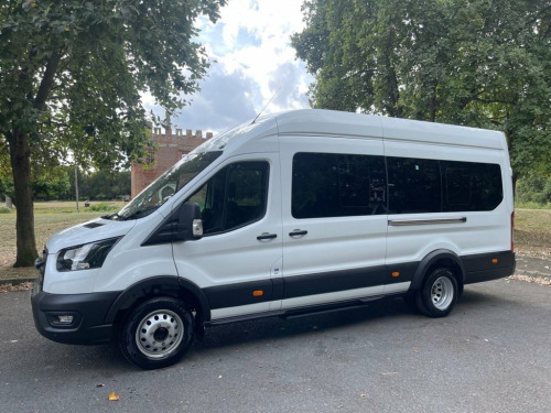 Ford Transit  2.0 460 EcoBlue Trend Minibus Double Cab 5dr Diese
