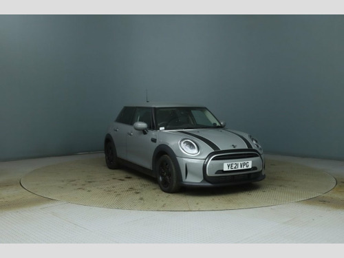 MINI Hatch  1.5 Cooper Classic Hatchback 5dr Petrol Steptronic