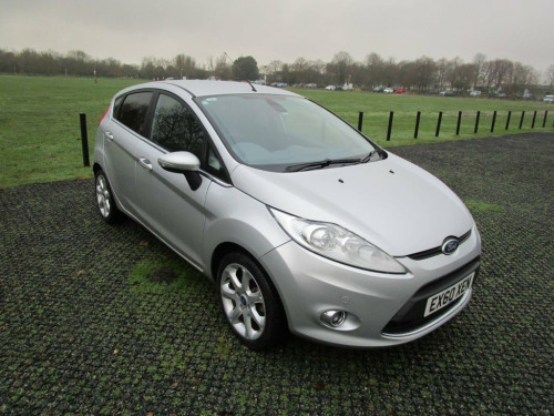 Ford Fiesta  1.4 Titanium 5 door Petrol