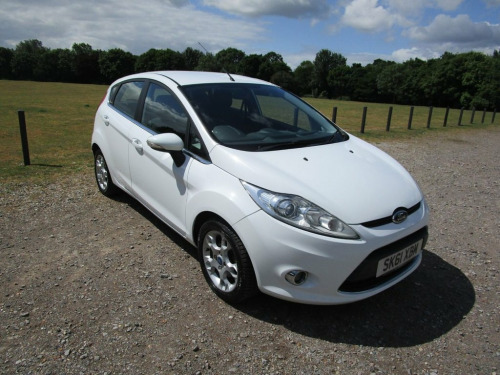 Ford Fiesta  1.4 TDCi Zetec 5 door Diesel