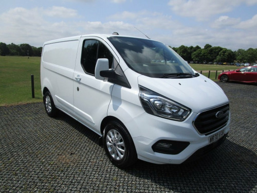 Ford Transit Custom  2.0 EcoBlue 130ps Low Roof Limited Van