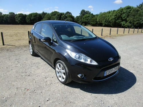 Ford Fiesta  1.4 Titanium 5 door Auto Petrol Automatic
