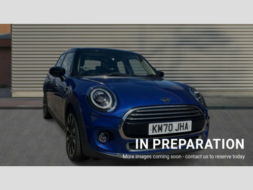MINI Hatchback  HATCHBACK 1.5 Cooper Exclusive II 5dr [Comfort Pack]