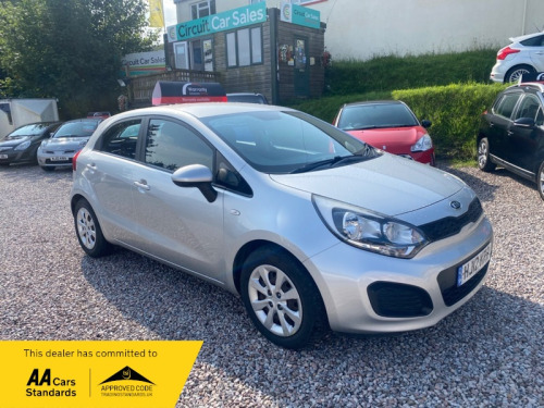 Kia Rio  CRDI 1 AIR ECODYNAMICS (FREE ROAD TAX)