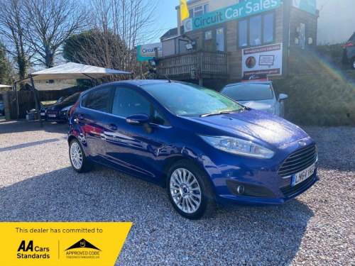 Ford Fiesta  TITANIUM TDCI