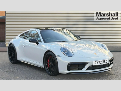 Porsche 911  911 GTS 2dr PDK 