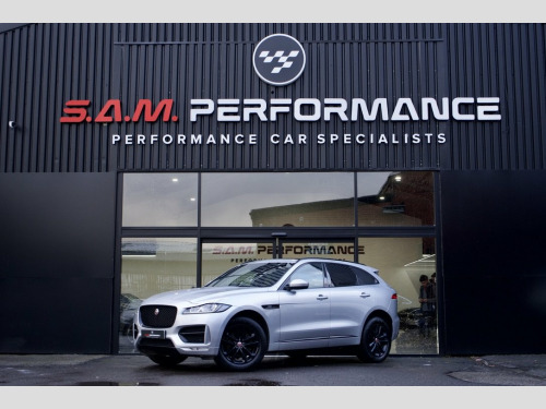 Jaguar F-PACE 2.0 D180 R-Sport