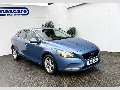 Volvo V40 2.0 Momentum D2