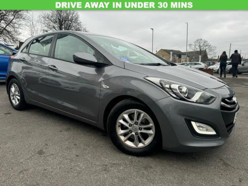 Hyundai i30  1.6 CRDi Active Hatchback 5dr Diesel Auto Euro 5 (