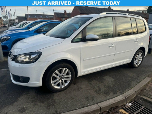 Volkswagen Touran  2.0 TDI BlueMotion Tech SE MPV 5dr Diesel DSG Euro