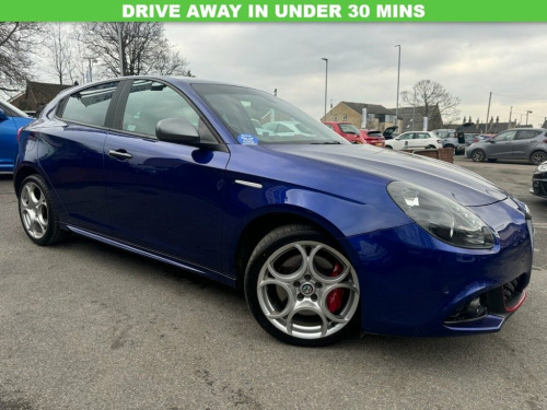 Alfa Romeo Giulietta  2.0 JTDM-2 Speciale Hatchback 5dr Diesel TCT Euro 