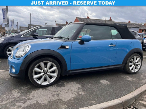 MINI Convertible  1.6 Cooper Convertible 2dr Petrol Manual Euro 6 (s