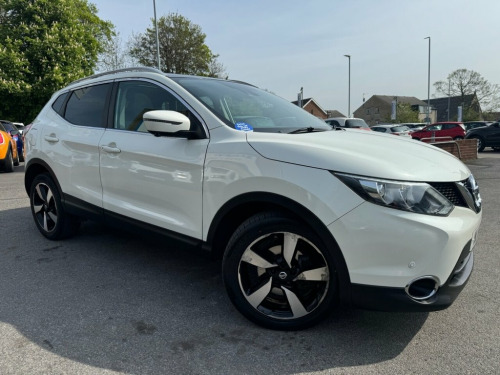 Nissan Qashqai  1.5 dCi N-Connecta SUV 5dr Diesel Manual 2WD Euro 