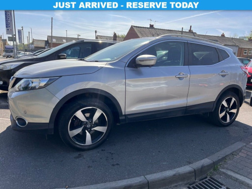 Nissan Qashqai  1.5 dCi N-Connecta SUV 5dr Diesel Manual 2WD Euro 