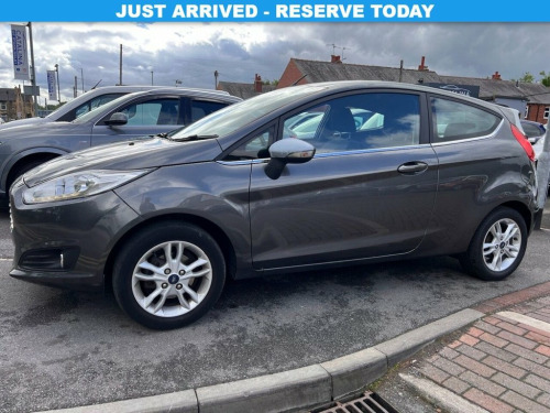Ford Fiesta  1.25 Zetec Hatchback 3dr Petrol Manual Euro 6 (82 