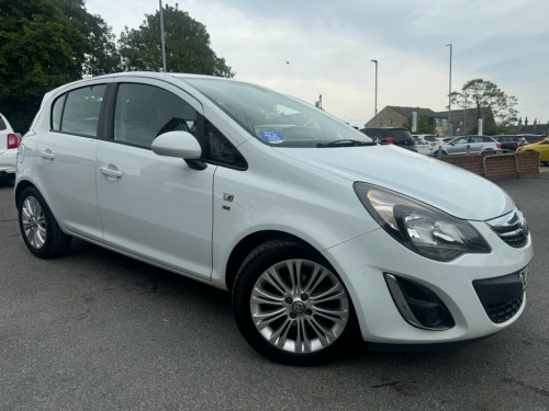 Vauxhall Corsa  1.4 16V SE Hatchback 5dr Petrol Manual Wide Ratio 
