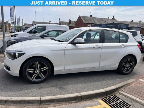 BMW 1 Series  1.6 114i Sport Hatchback 5dr Petrol Manual Euro 6 