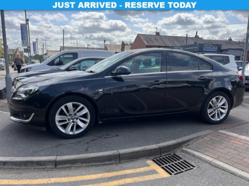 Vauxhall Insignia  1.6 CDTi SRi Nav Hatchback 5dr Diesel Manual Euro 