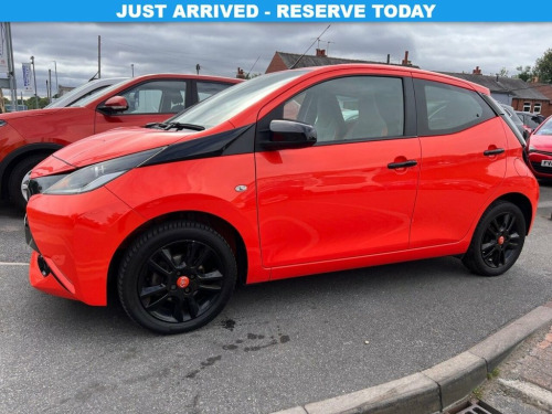 Toyota AYGO  1.0 VVT-i x-cite Hatchback 5dr Petrol Manual Euro 