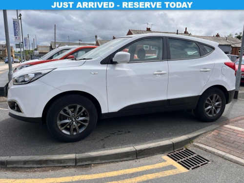 Hyundai ix35  1.6 GDi S SUV 5dr Petrol Manual Euro 5 (135 ps)