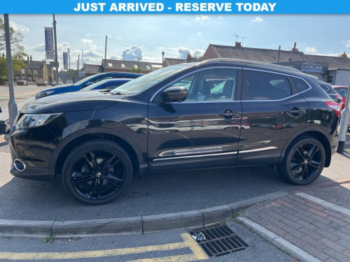Nissan Qashqai  1.5 dCi Black Edition SUV 5dr Diesel Manual 2WD Eu