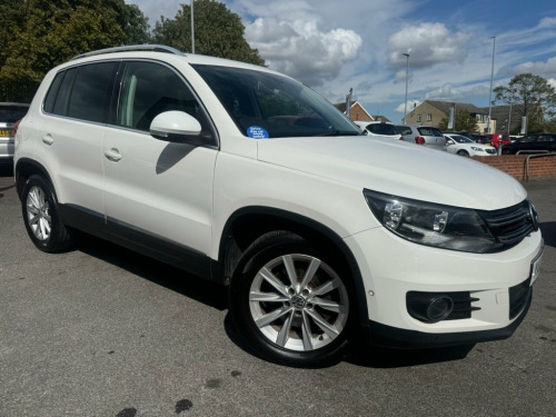 Volkswagen Tiguan  2.0 TDI BlueMotion Tech SE SUV 5dr Diesel Manual 2