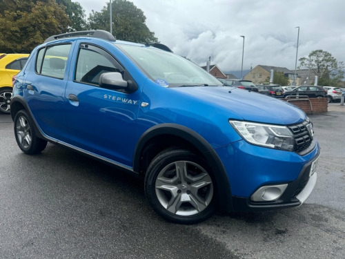 Dacia Sandero Stepway  0.9 TCe Essential Hatchback 5dr Petrol Manual Euro