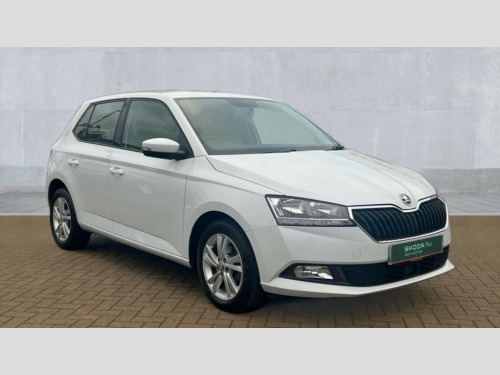 Skoda Fabia  Skoda Fabia Hatchback 1.0 TSI SE 5dr