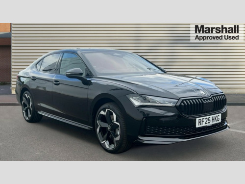 Skoda Superb  Skoda Superb Hatchback 2.0 TSI 204 Sportline 5dr DSG