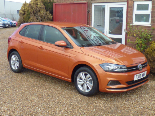 Volkswagen Polo  1.0 TSI SE 5-DOOR 11,000 MILES FULL SERVICE HISTORY 1 OWNER 15 MONTHS WARRA