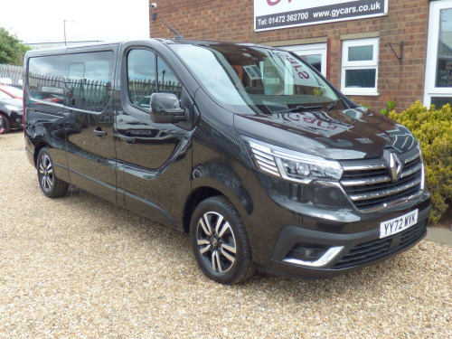 Renault Trafic  2.0 LL30 Blue dCi 150 Sport+ Crew Van MY22 **15 MONTHS WARRANTY** **6 SEATE