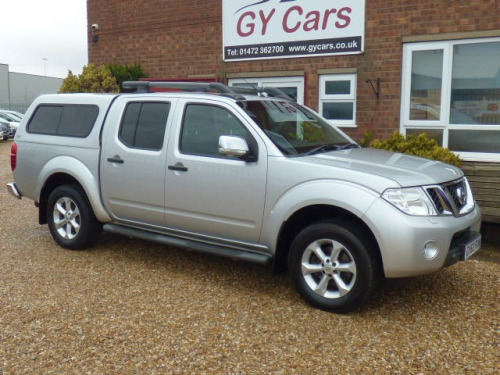 Nissan Navara  2.5 dCi Tekna**12 MONTHS WARRANTY** **12 MONTHS MOT** 