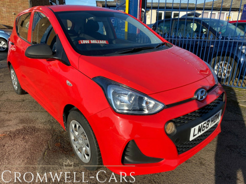 Hyundai i10  (68 plate) 1.0 S 5 door