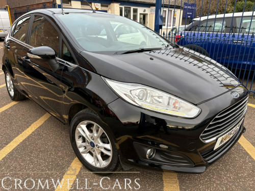 Ford Fiesta  1.0T EcoBoost Zetec Hatchback 5door (100 ps) - SAT NAV 