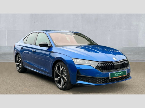 Skoda Octavia  Skoda Octavia Hatchback 1.5 TSI 150 e-TEC Sportline 5dr DSG