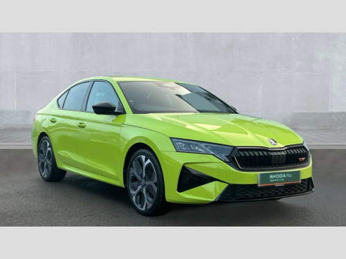 Skoda Octavia  Skoda Octavia Hatchback 2.0 TSI vRS 5dr DSG