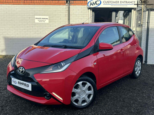 Toyota AYGO  1.0 VVT-i x-play 