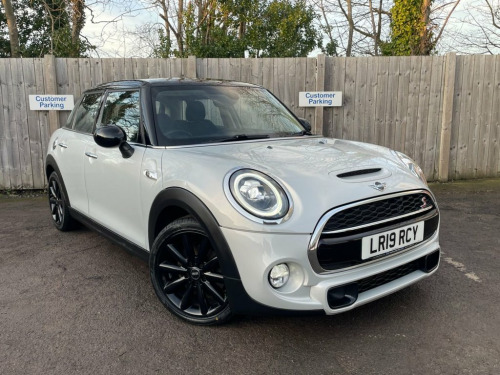 MINI Hatch  2.0 Cooper S Classic Hatchback 5dr Petrol Manual E