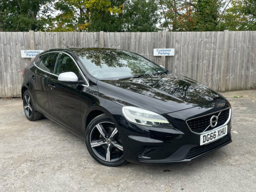 Volvo V40  2.0 T2 R-Design Hatchback 5dr Petrol Manual Euro 6