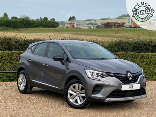 Renault Captur  1.3 PLAY TCE EDC 5d 129 BHP