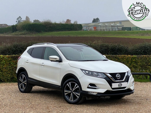 Nissan Qashqai  1.3 DIG-T N-Connecta SUV 5dr Petrol DCT Auto Euro 