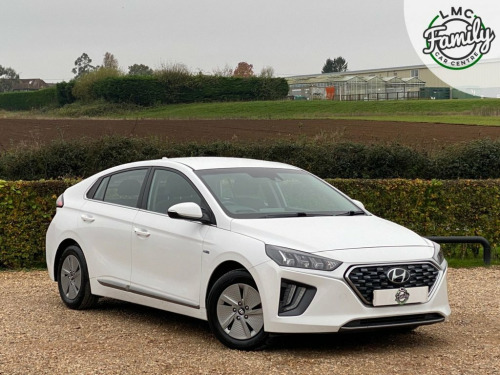 Hyundai IONIQ  1.6 h-GDi Premium Hatchback 5dr Petrol Hybrid DCT 