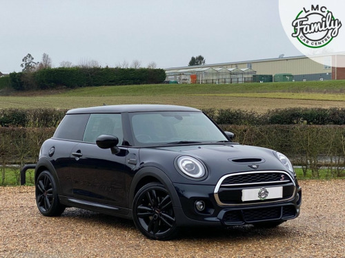 MINI Hatch  2.0 Cooper S Sport Hatchback 3dr Petrol Manual Eur