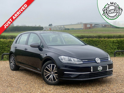 Volkswagen Golf  1.5 TSI EVO SE Nav Hatchback 5dr Petrol DSG Euro 6