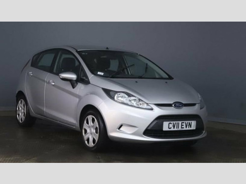 Ford Fiesta  1.25 Edge Hatchback 5dr Petrol Manual (127 g/km, 5