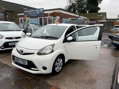 Toyota AYGO  1.0 VVT-i Move Hatchback 5dr Petrol MultiMode Euro 